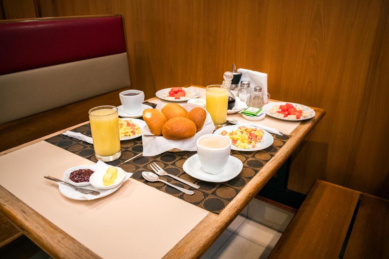 Hotel Mariscal Inn & Suite Cuenca Bagian luar foto