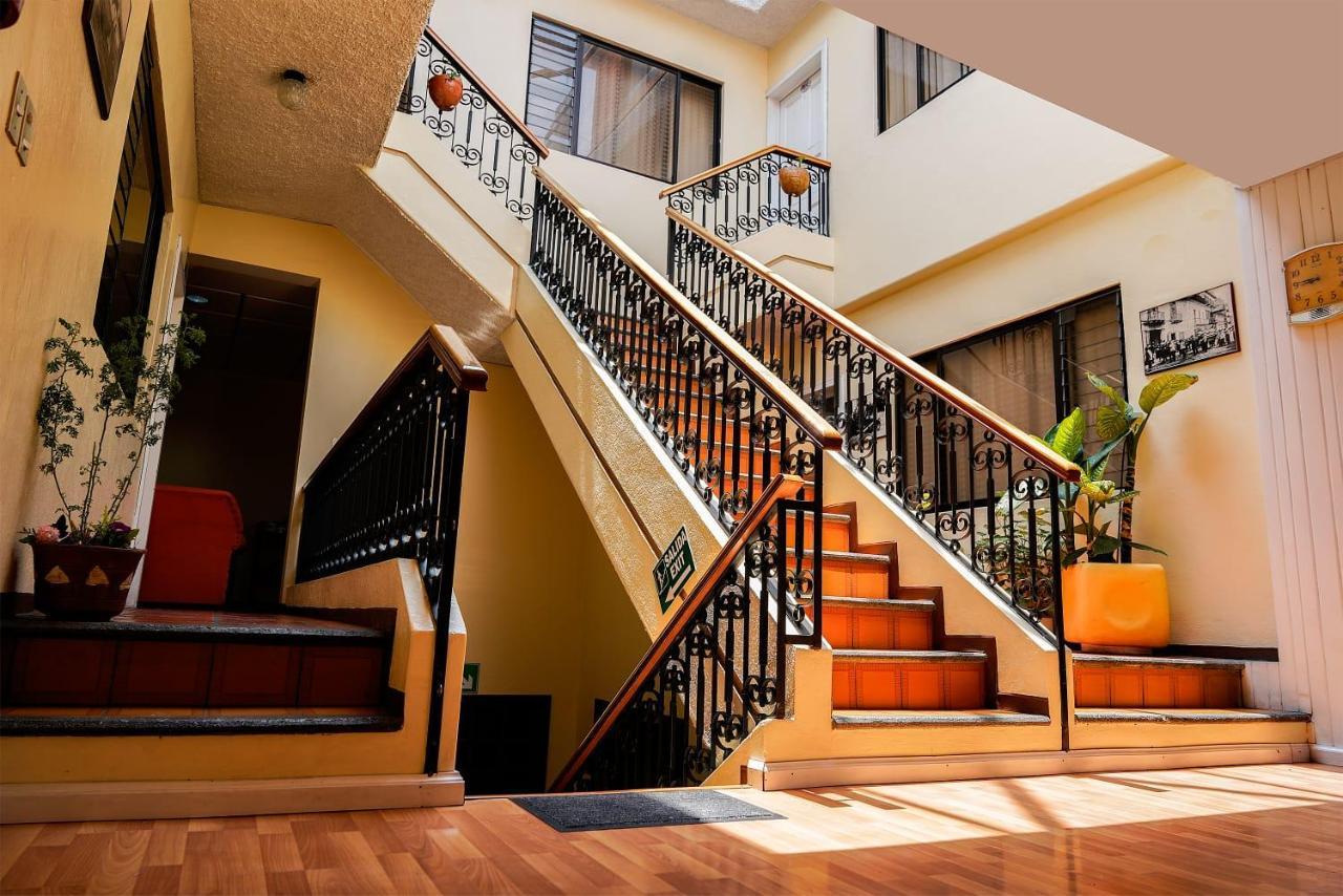 Hotel Mariscal Inn & Suite Cuenca Bagian luar foto