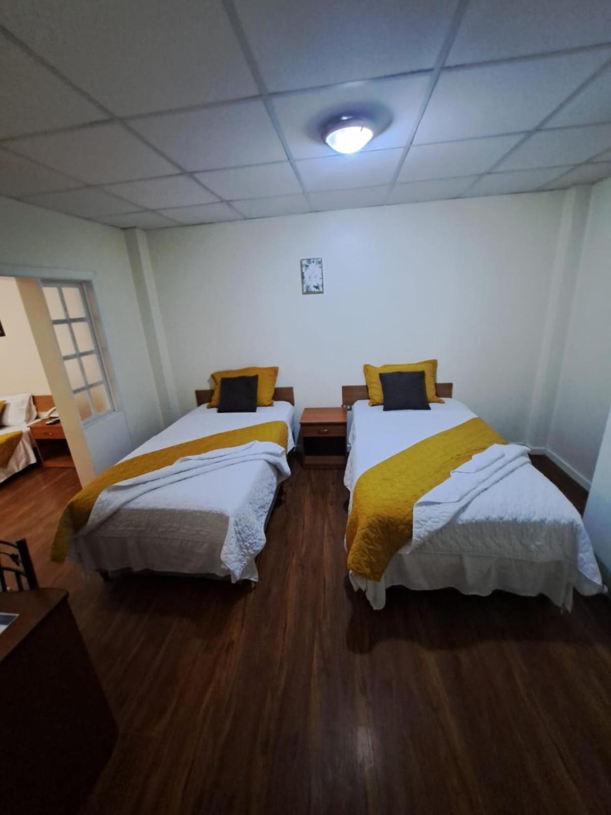 Hotel Mariscal Inn & Suite Cuenca Bagian luar foto