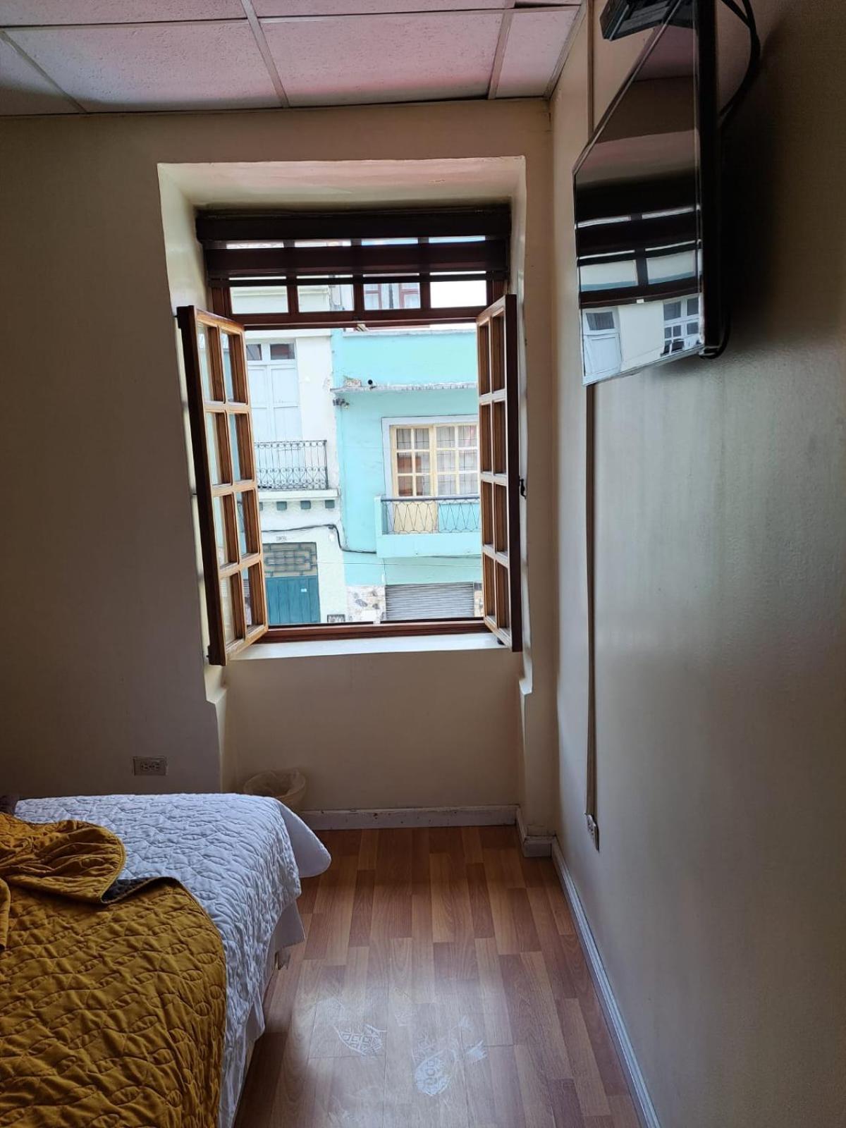Hotel Mariscal Inn & Suite Cuenca Bagian luar foto